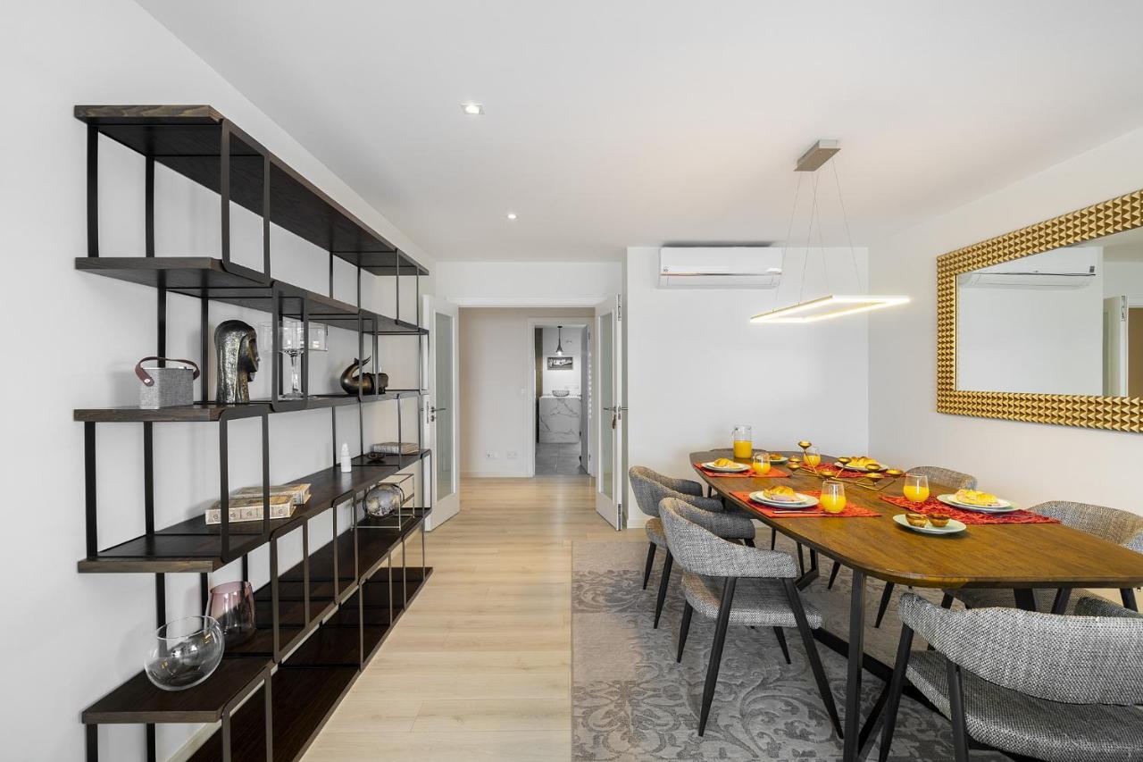 Whome Family Condo - Urban Retreat With Parking, Ac, Elevator In Great Location 리스본 외부 사진